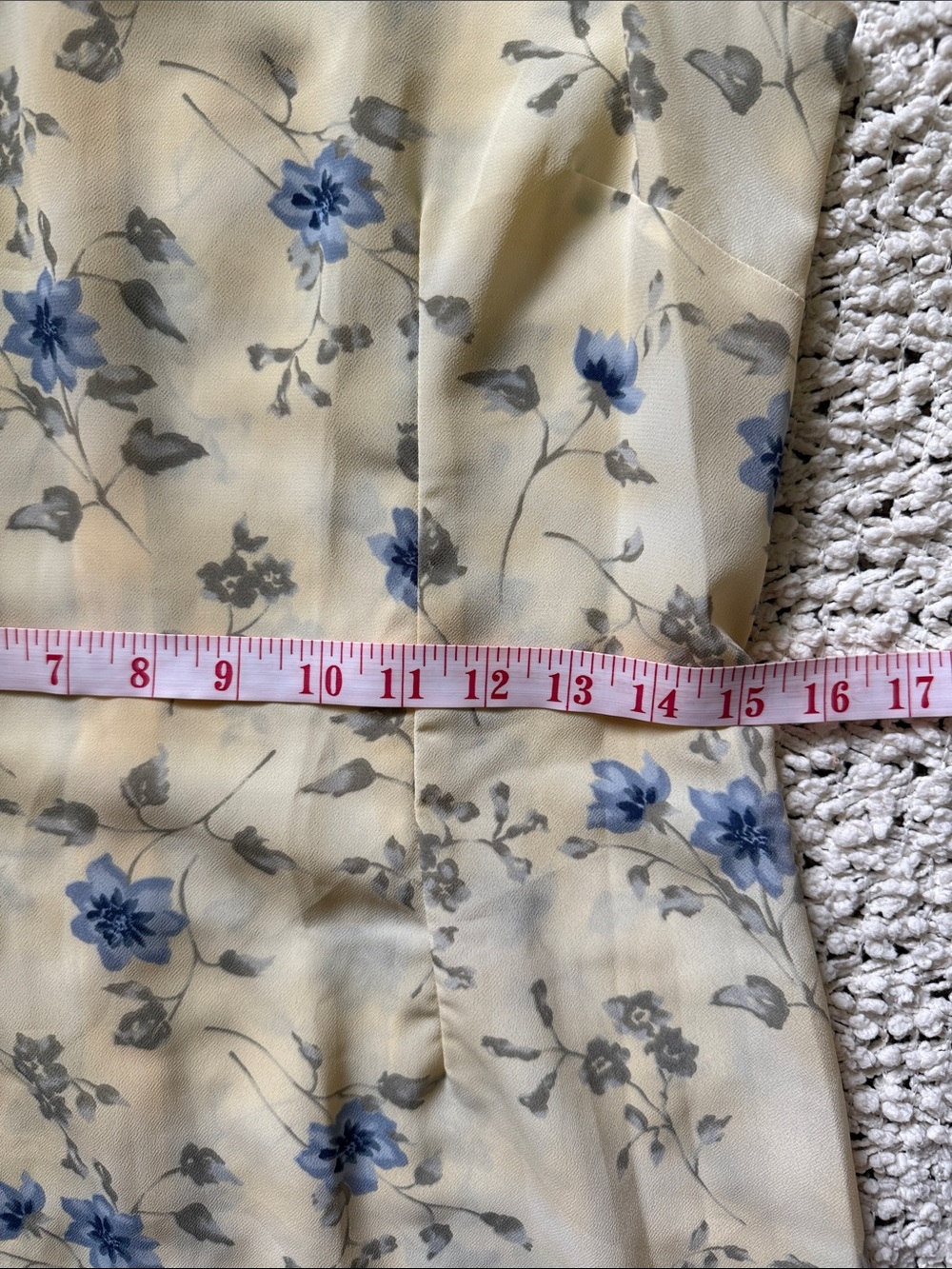 🌼 Vintage Yellow Floral Minidress 🌼 - Picture 4 of 8
